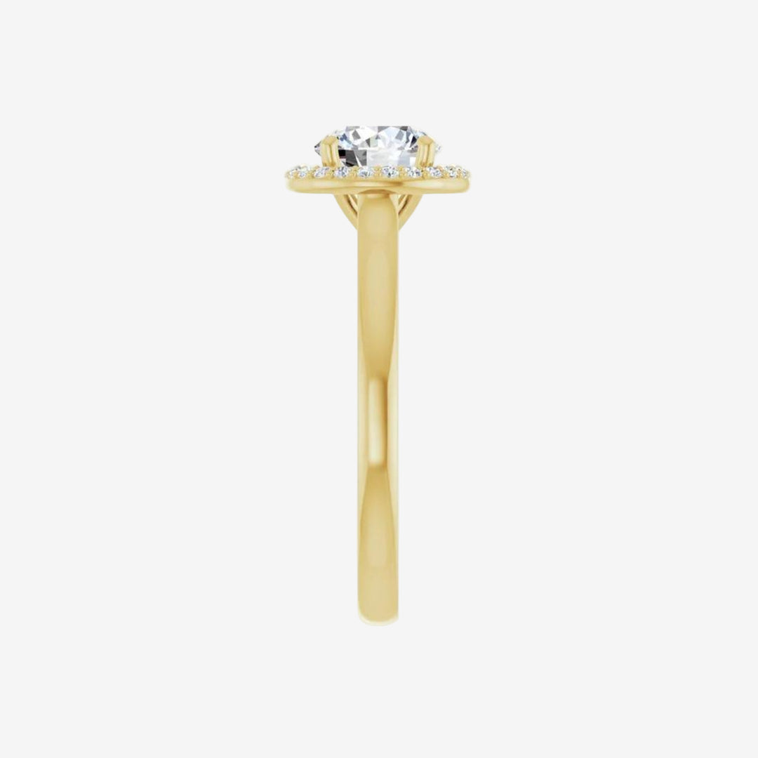 Round Halo-Style Engagement Lab Diamond Ring