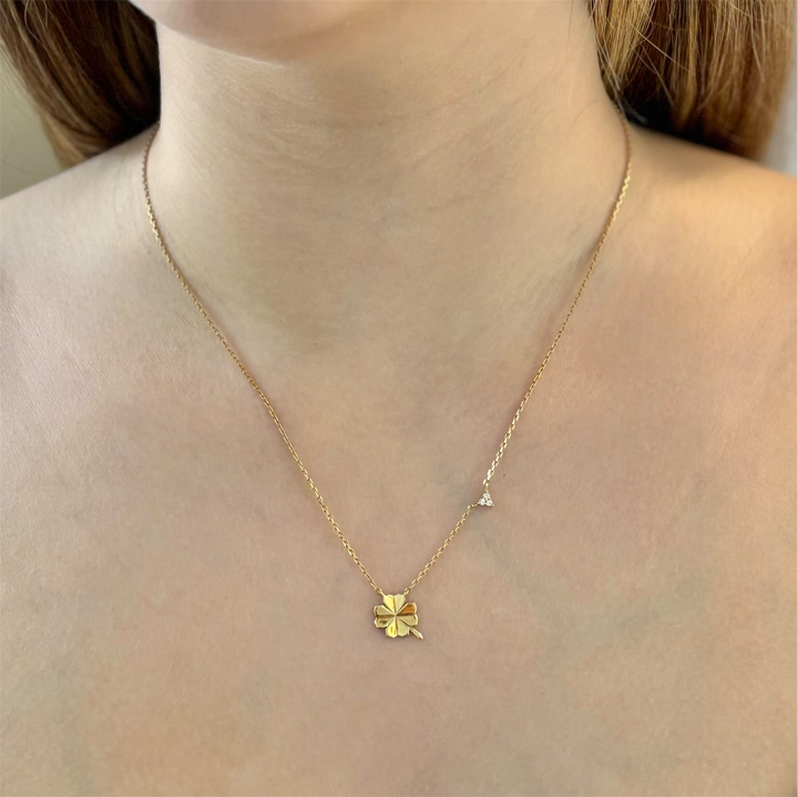 Clover Necklace 18k Gold