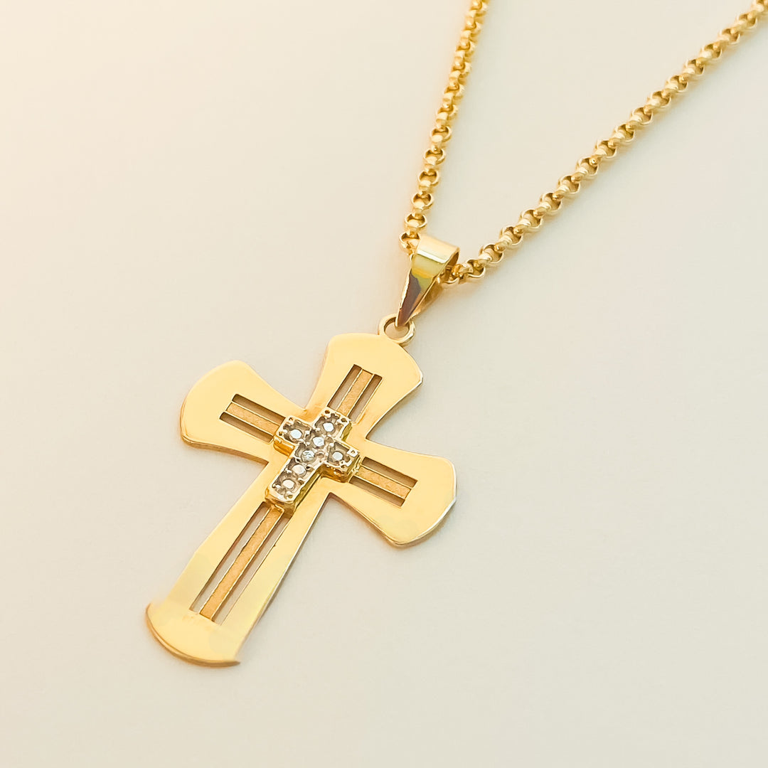 18k Gold Cross Pendant