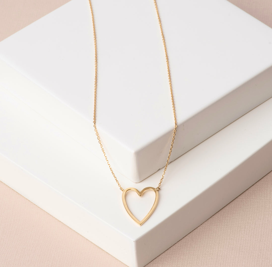 18k Gold Heart Necklace