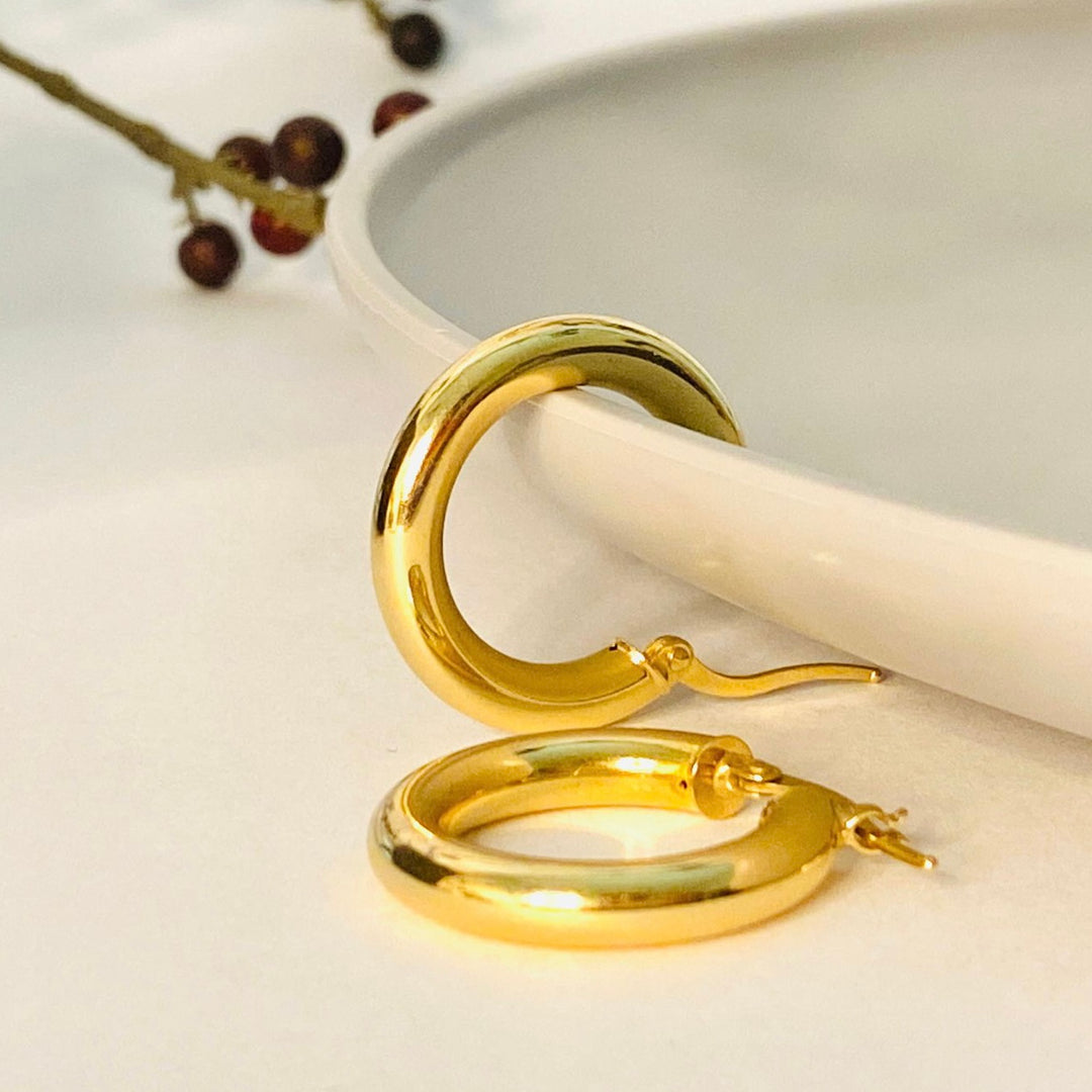 18k Gold Hoop Earring