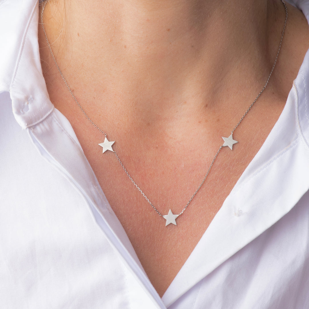 18k Gold Three Star Necklace