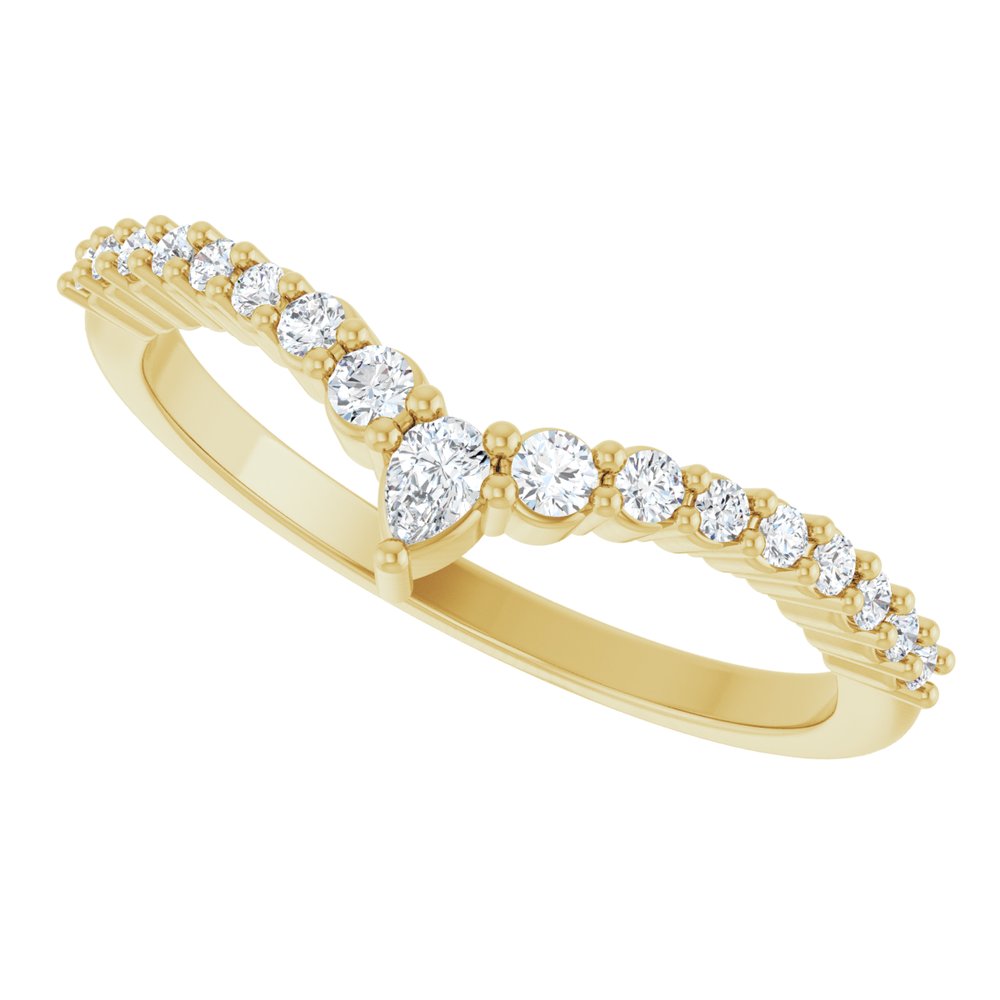 Curved Diamond Ring in Gold