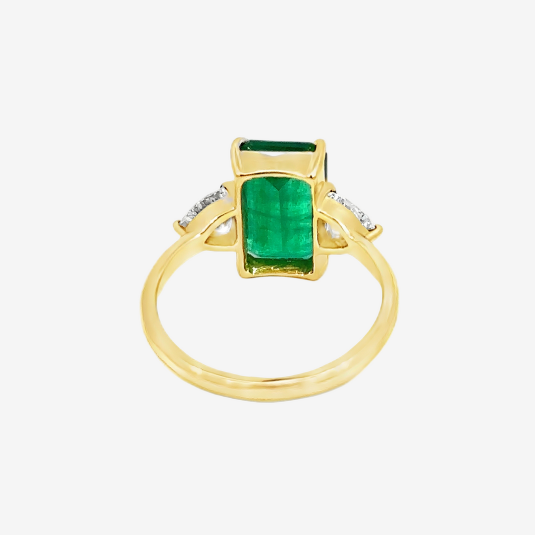 Natural Emerald Gold Ring