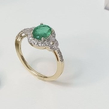 14k Gold Emerald Ring