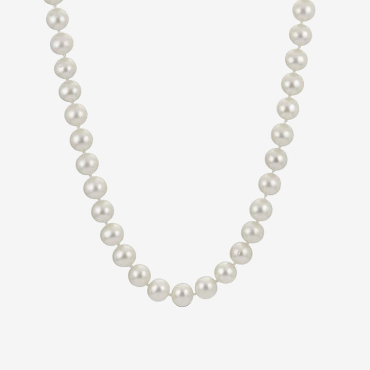 Collar de perlas blancas cultivadas de agua dulce