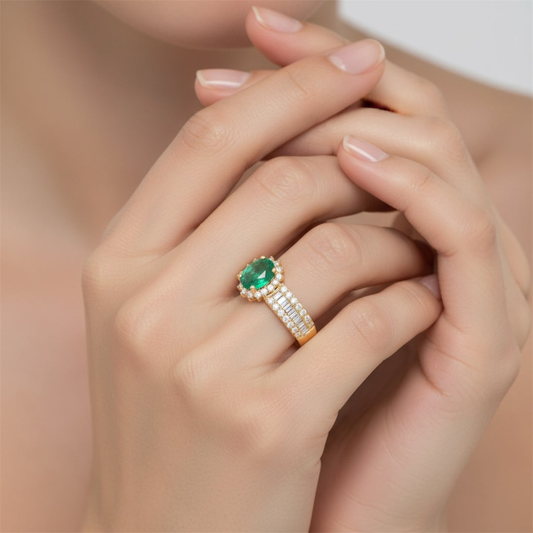 Natural Emerald Oval Ring