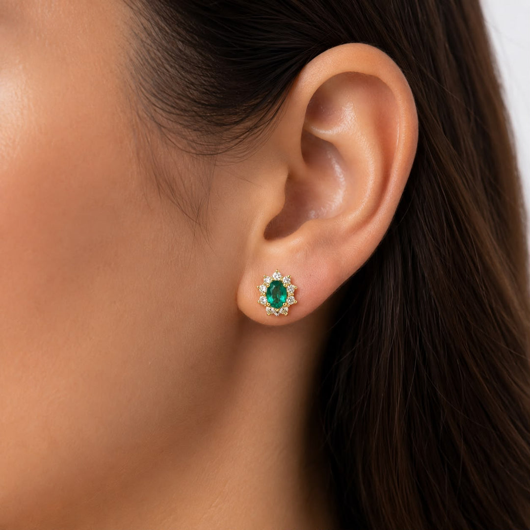 18k Yellow Gold Emerald Stud Earrings