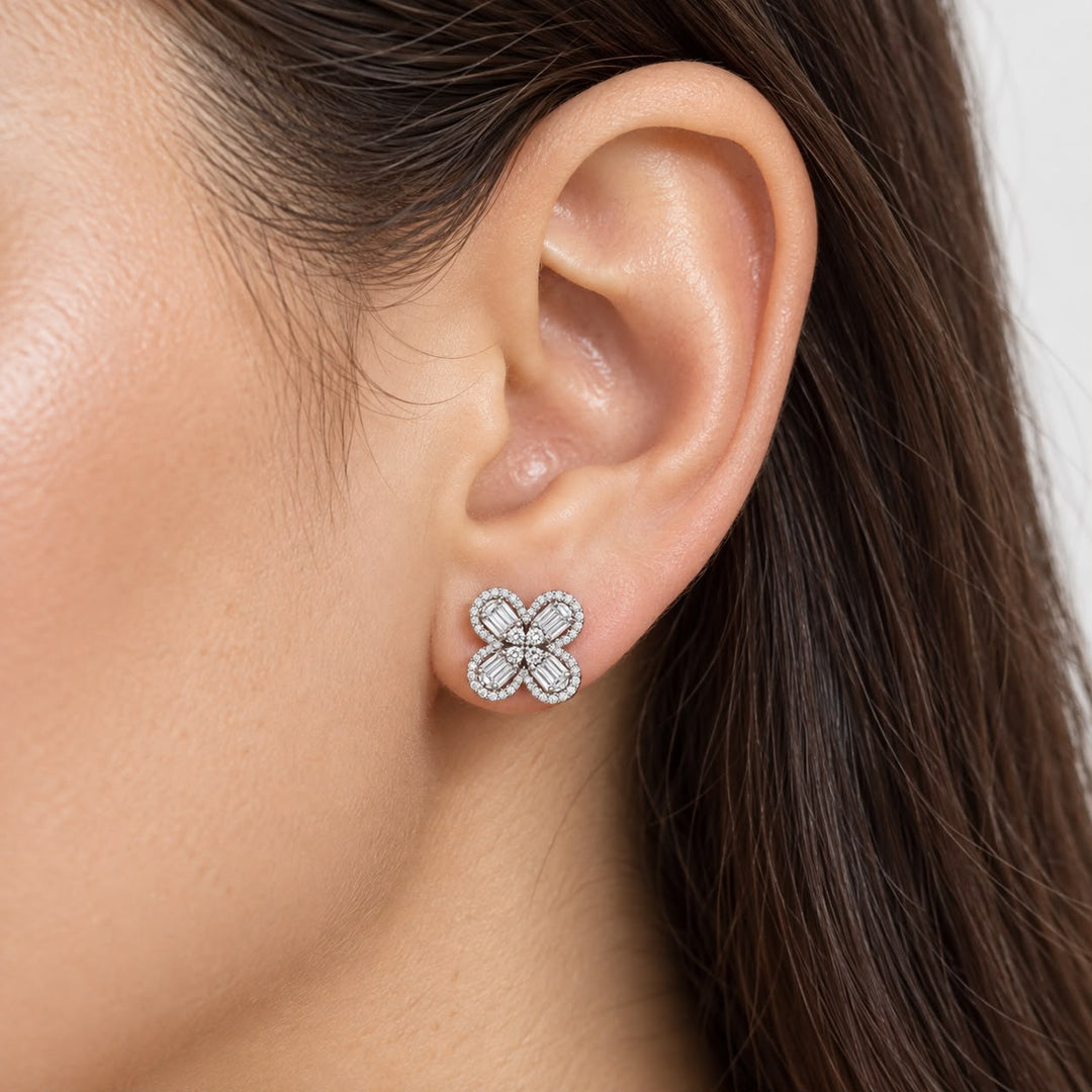 18K White Gold Diamond Four-Leaf Clover Stud Earrings – Natural Round &amp; Baguette Diamonds